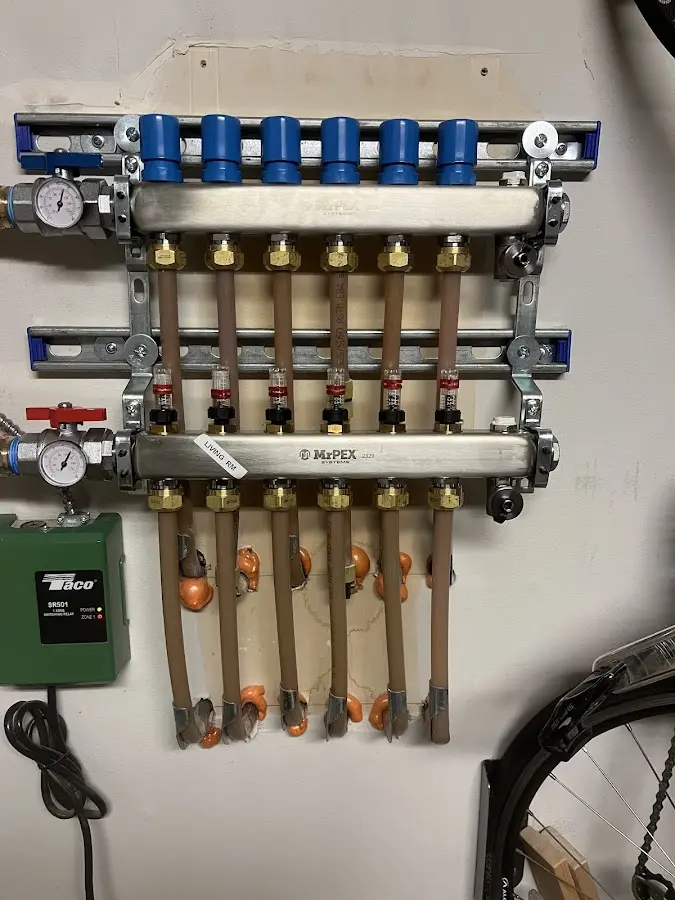 Plumber performing Leak Detection at a residential property in Cerritos